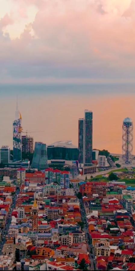 Orbi City In Batoemi Buitenkant foto